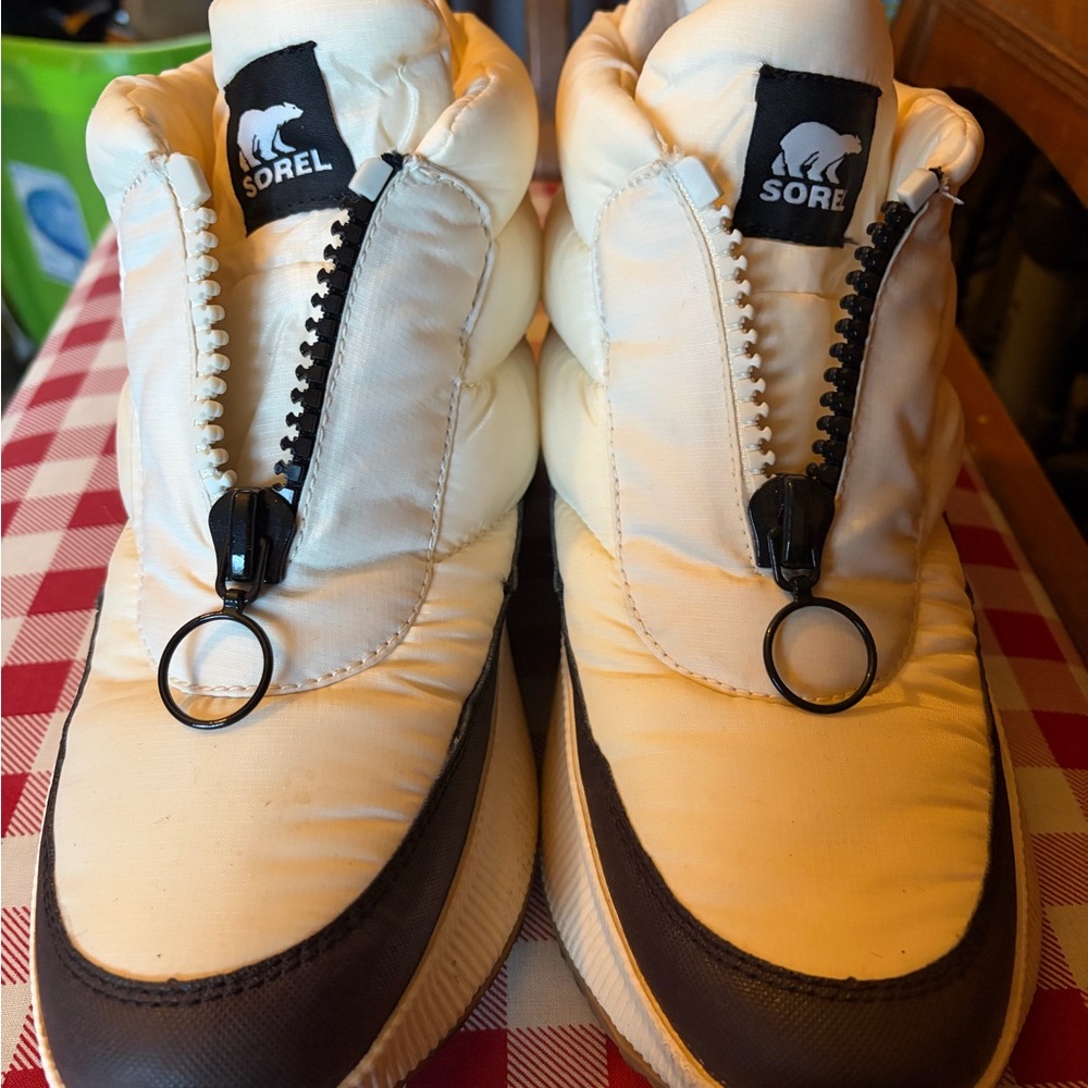 Sorel Cream and Brown Zipper Boots